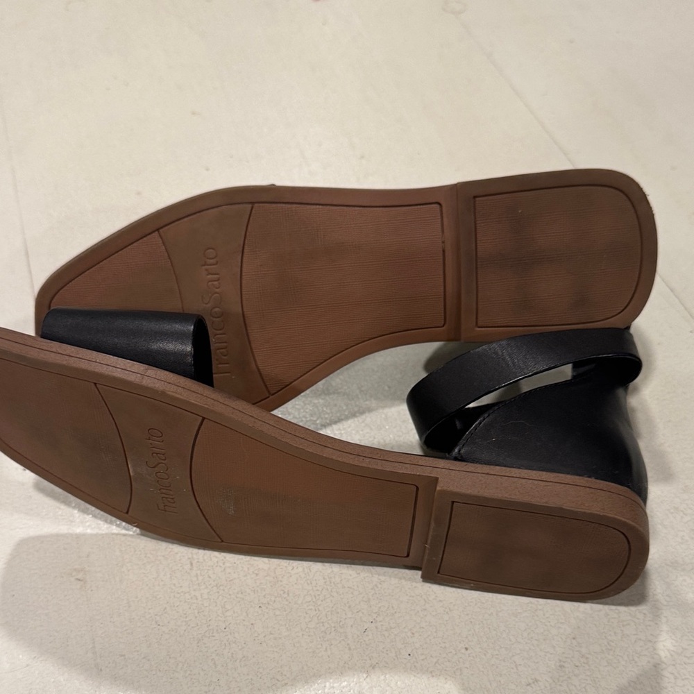 Franco Sarto Black Sandals - Picture 4 of 6